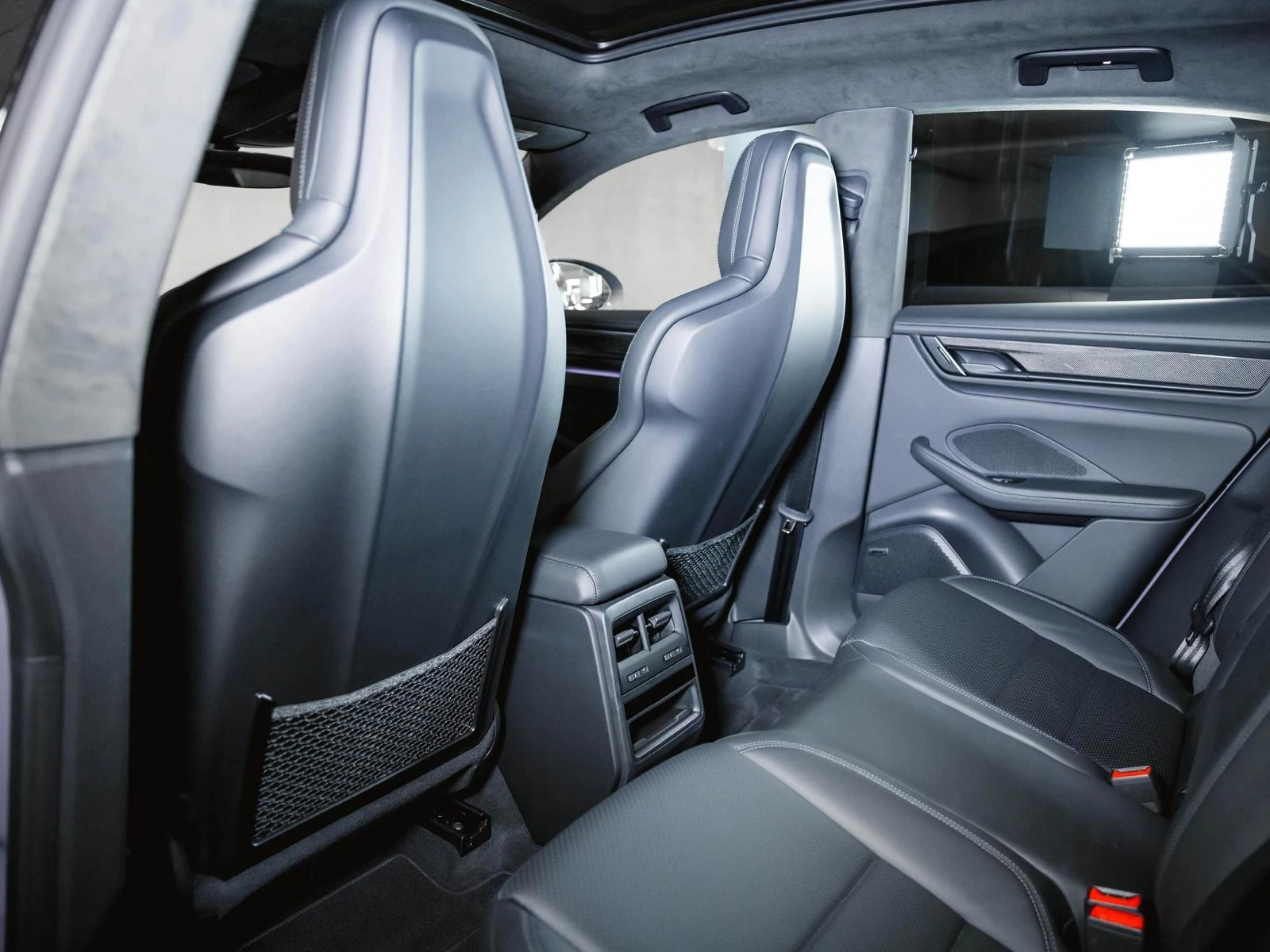 Porsche Macan TURBO SPORT-CHRONO CARBON BOSE  | Mobile.bg � ����������� 16