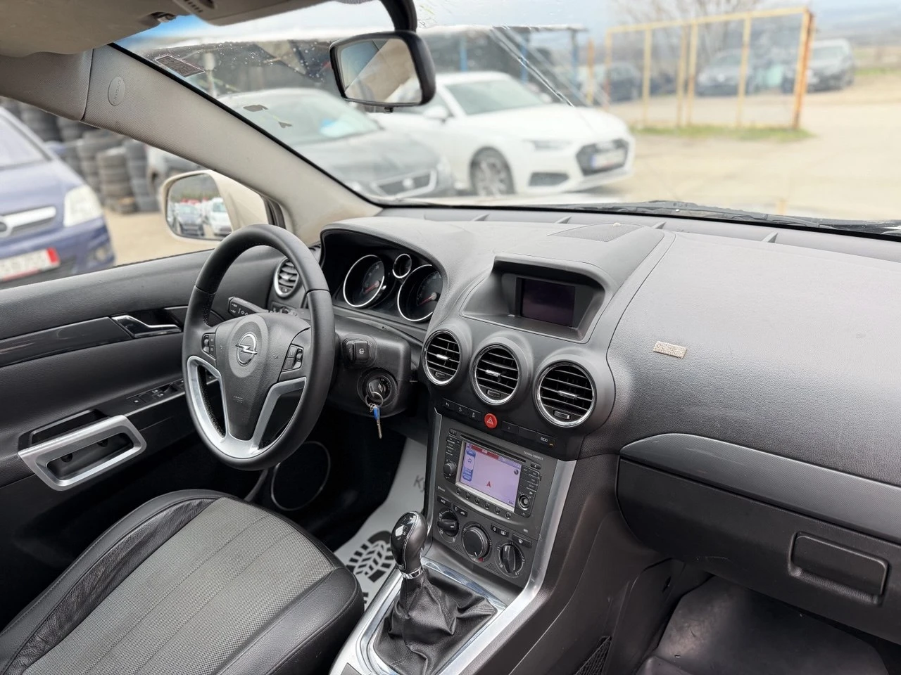 Opel Antara 2.2CDTI FACE 4x4 NAVI, снимка 16 - Автомобили и джипове - 53913318