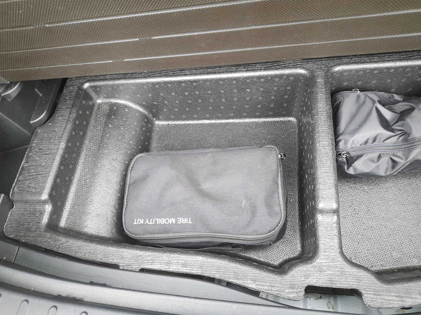 Hyundai Tucson 1.6т-гди169кв.Хибрид, смарт нави дст, снимка 14 - Автомобили и джипове - 54095719