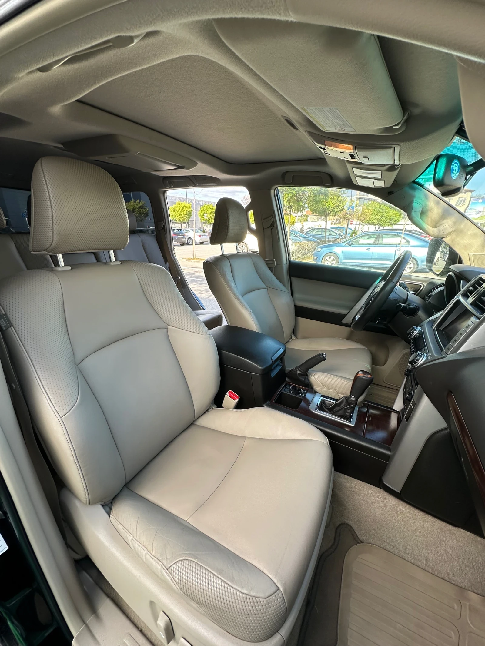 Toyota Land cruiser 150, снимка 3 - Автомобили и джипове - 54183123