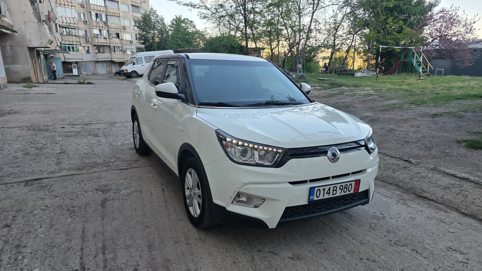 SsangYong Tivoli 1.6i gaz, снимка 10 - Автомобили и джипове - 54347363
