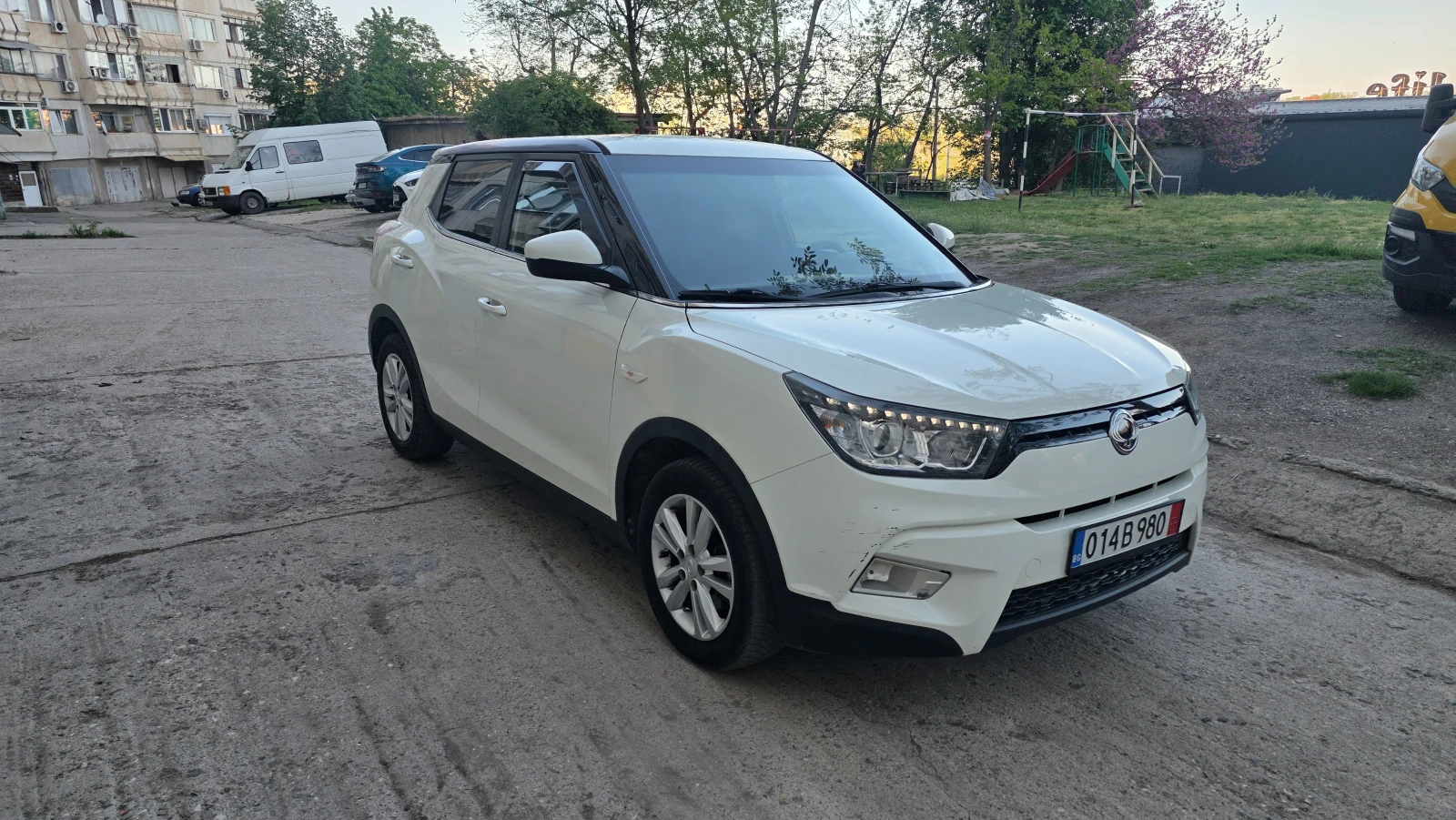 SsangYong Tivoli 1.6i gaz, снимка 5 - Автомобили и джипове - 54347363