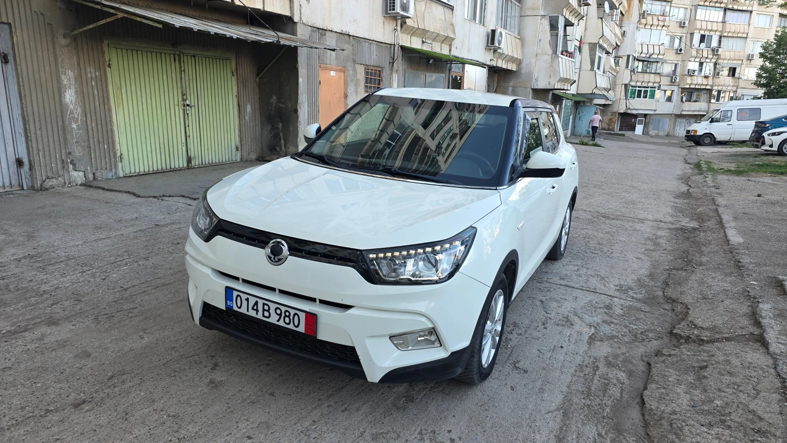 SsangYong Tivoli 1.6i gaz, снимка 4 - Автомобили и джипове - 54347363