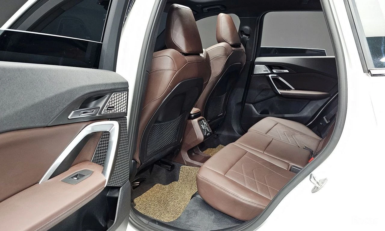 BMW X1 M35i* HARMON* KARDON* ХЕДЪП* 360КАМЕРА* , снимка 15 - Автомобили и джипове - 55422783