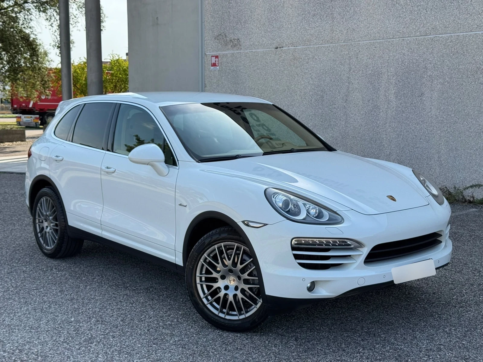 Porsche Cayenne 3.0 Diesel, снимка 4 - Автомобили и джипове - 55423978
