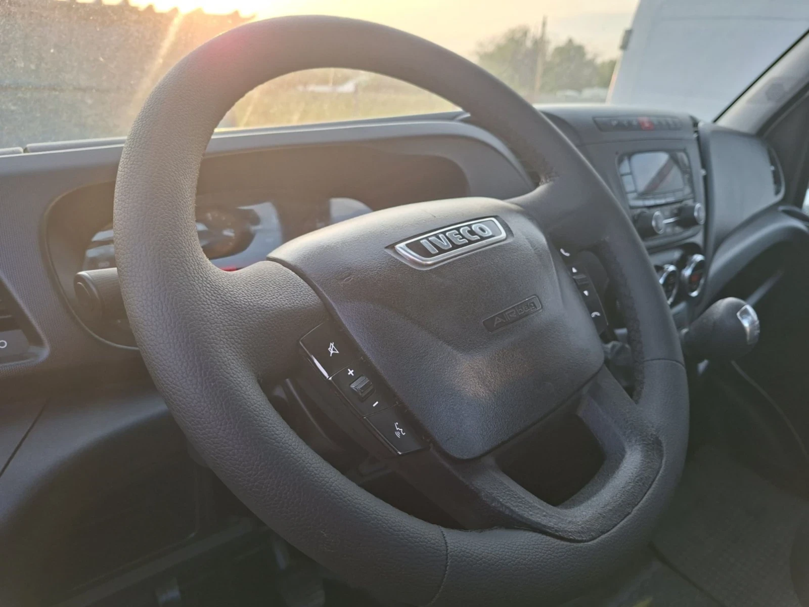 Iveco 35c18 Дейли  - изображение 6