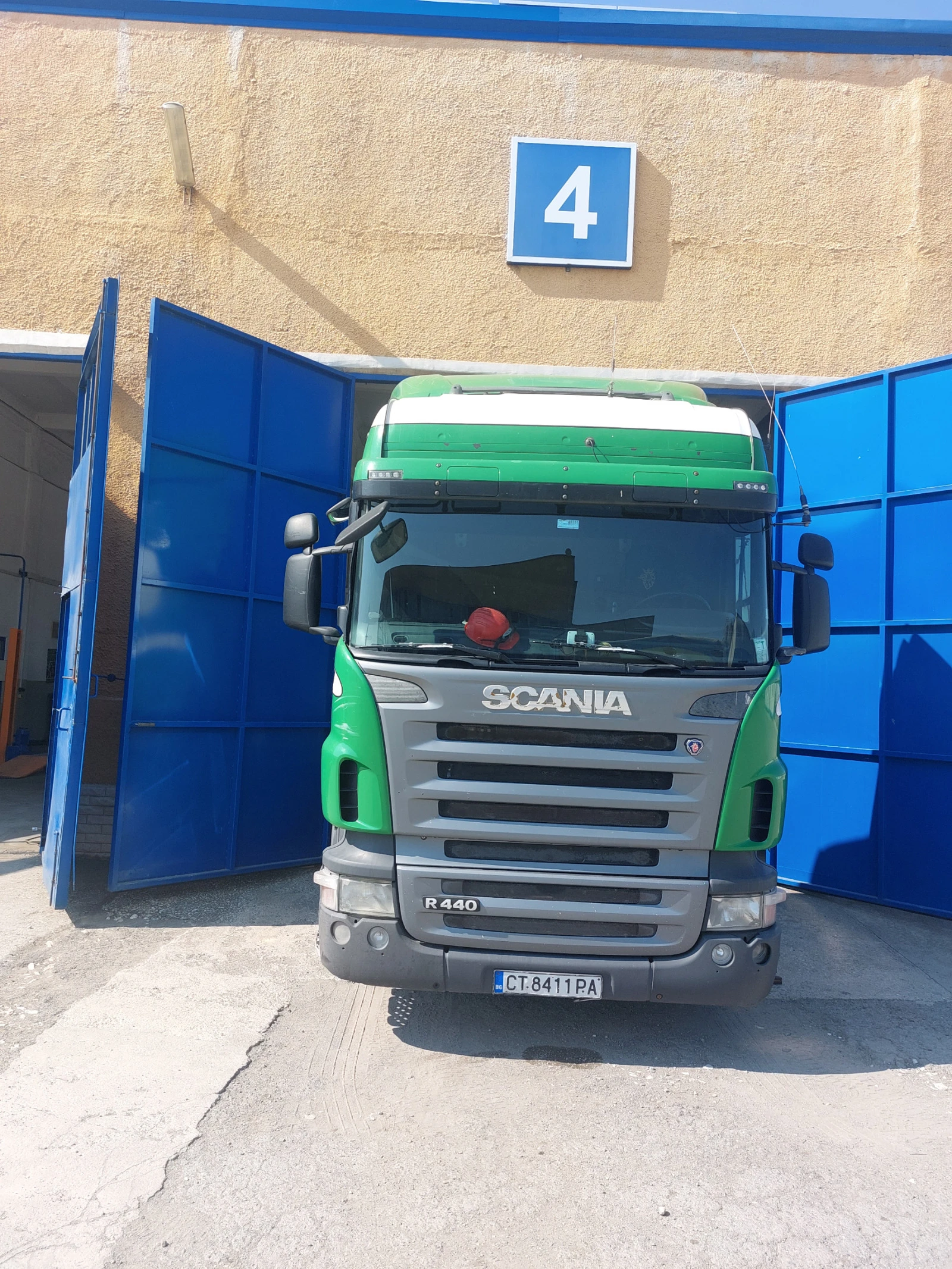 Scania R 440 НА ЧАСТИ, снимка 1