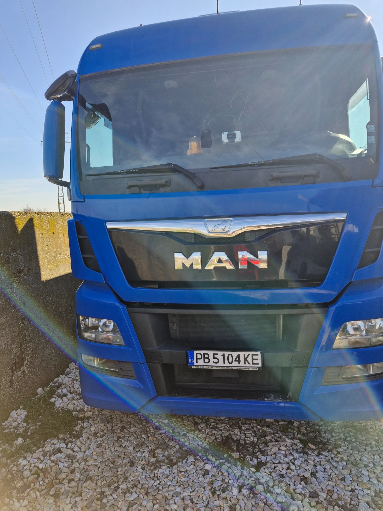 Man Tgx Камион с кран Fassi - изображение 3