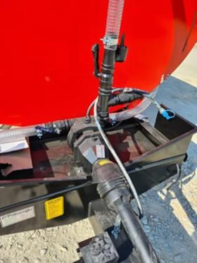 Специализирани машини Напоителни системи цистерна 10 тона, снимка 3