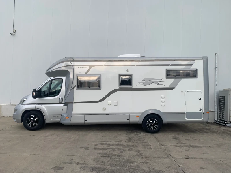 Кемпер Laika Kreos 5009 3.0 180HP, снимка 4 - Каравани и кемпери - 52552185