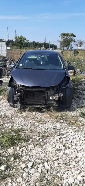 Toyota Yaris 1.4 d4d, снимка 3