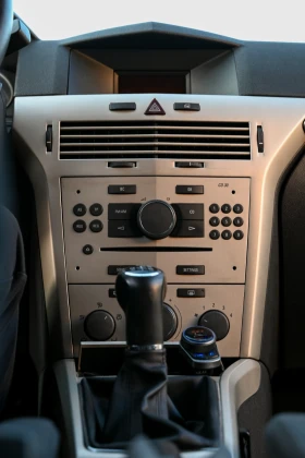 Opel Astra H Facelift , снимка 8