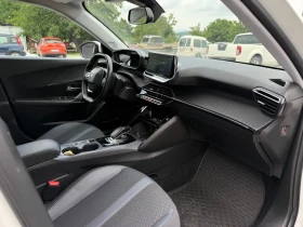 Peugeot 2008 Allure 54kWh, снимка 9
