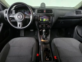 VW Jetta 1.6 TDI BLUEMOTION, снимка 7