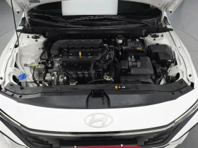 Hyundai Elantra, снимка 6