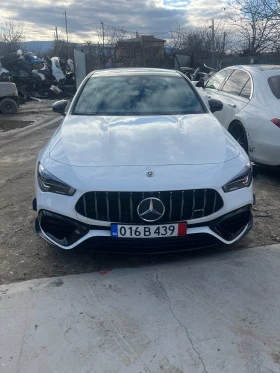  Mercedes-Benz CLA 45...