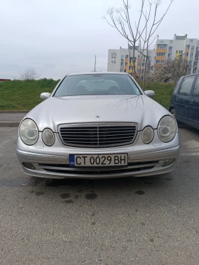 Mercedes-Benz E 220 