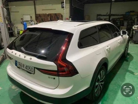 Volvo V90 2.0 Automatic КРАЙНА ЦЕНА: 34248 EUR !!!РЕАЛНА КРА | Auto.bg — изображение 2