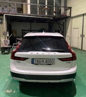 Volvo V90 2.0 Automatic КРАЙНА ЦЕНА: 34248 EUR !!!РЕАЛНА КРА | Auto.bg — изображение 4