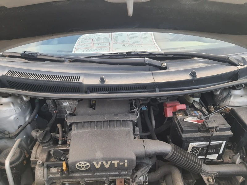 Toyota Yaris 1.3VVT-I 2броя, снимка 17 - Автомобили и джипове - 44303384