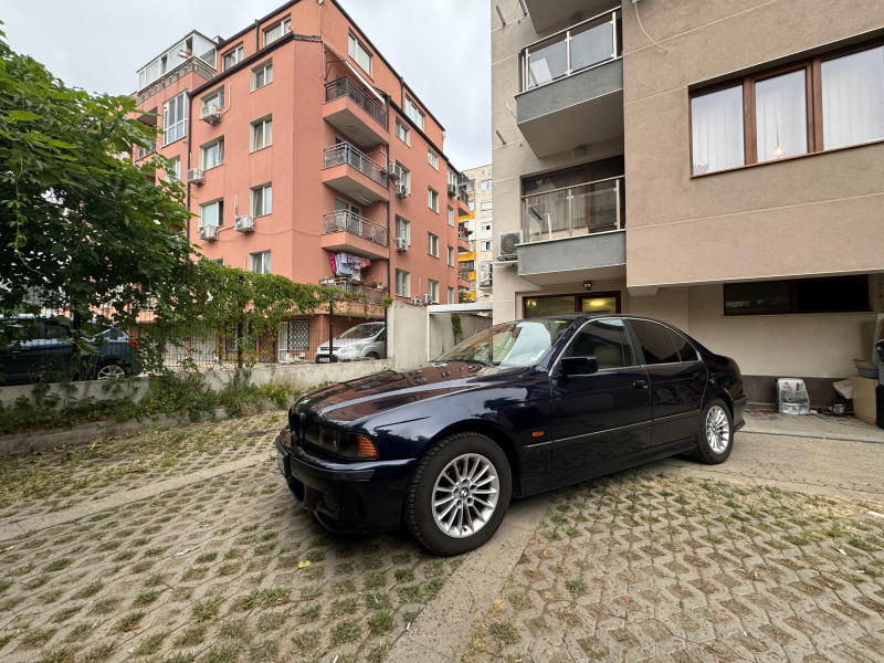 BMW 528 BMW E39 528i LPG, снимка 2 - Автомобили и джипове - 46450394