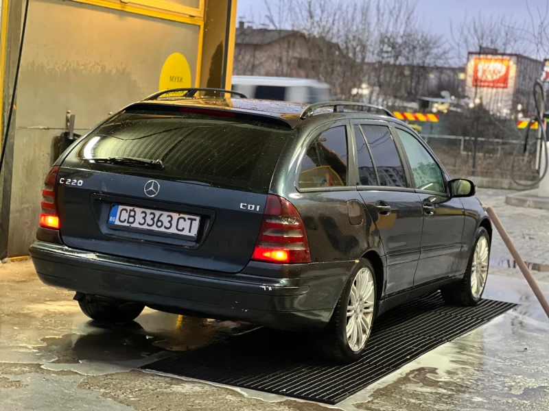 Mercedes-Benz C 220 Mercedes-Benz C220 143hp AVTOMATIK, снимка 16 - Автомобили и джипове - 48355178