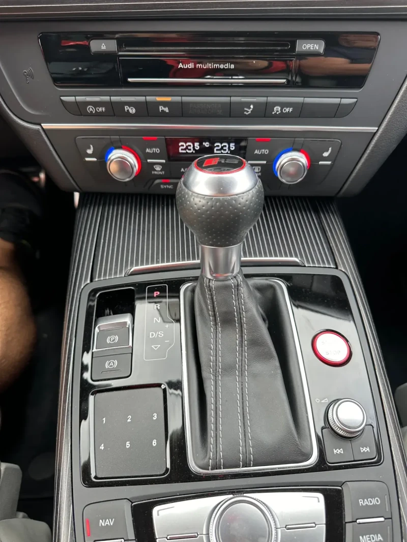 Audi Rs7 Performance Carbon Edition , снимка 14 - Автомобили и джипове - 52224160