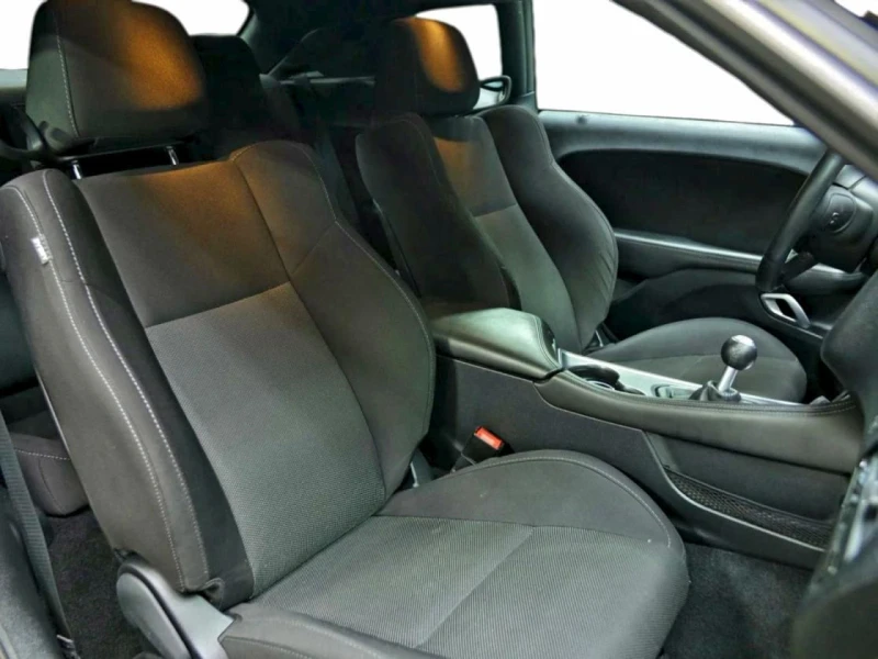 Dodge Challenger, снимка 5 - Автомобили и джипове - 53026741