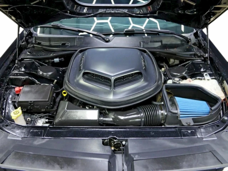 Dodge Challenger, снимка 7 - Автомобили и джипове - 53026741