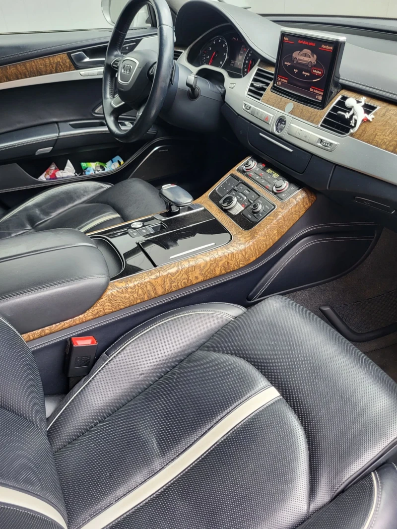 Audi A8 3.0 TFSI, снимка 6 - Автомобили и джипове - 53420074