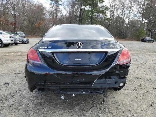 Mercedes-Benz C 63 AMG 4.0L 8 Rear-wheel drive, снимка 8 - Автомобили и джипове - 53168625