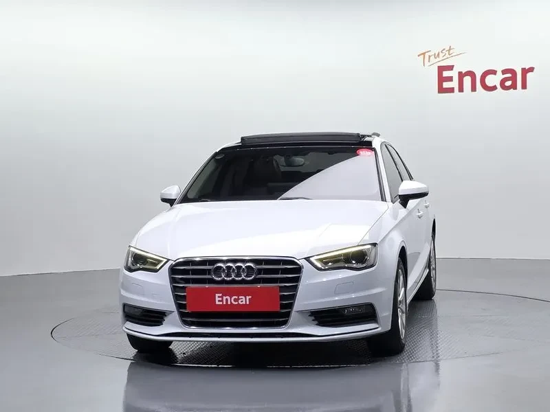 Audi A3 1.6 TDI, снимка 3 - Автомобили и джипове - 54547560