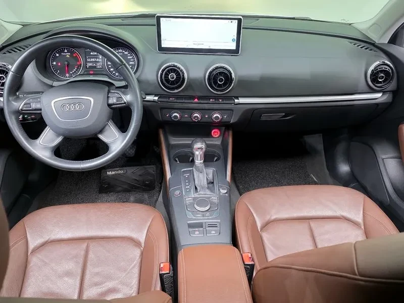 Audi A3 1.6 TDI, снимка 7 - Автомобили и джипове - 54547560