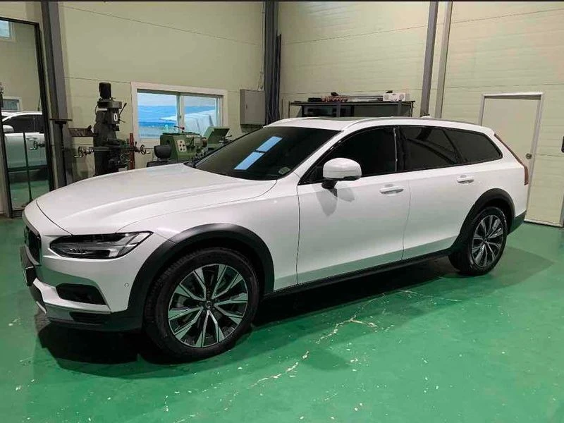 Volvo V90 2.0 Automatic КРАЙНА ЦЕНА: 34248 EUR !!!РЕАЛНА КРА