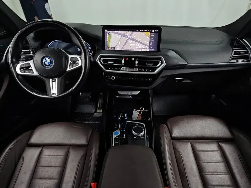 BMW iX3 M Sports - ���� 30% ����� | Mobile.bg � ����������� 7