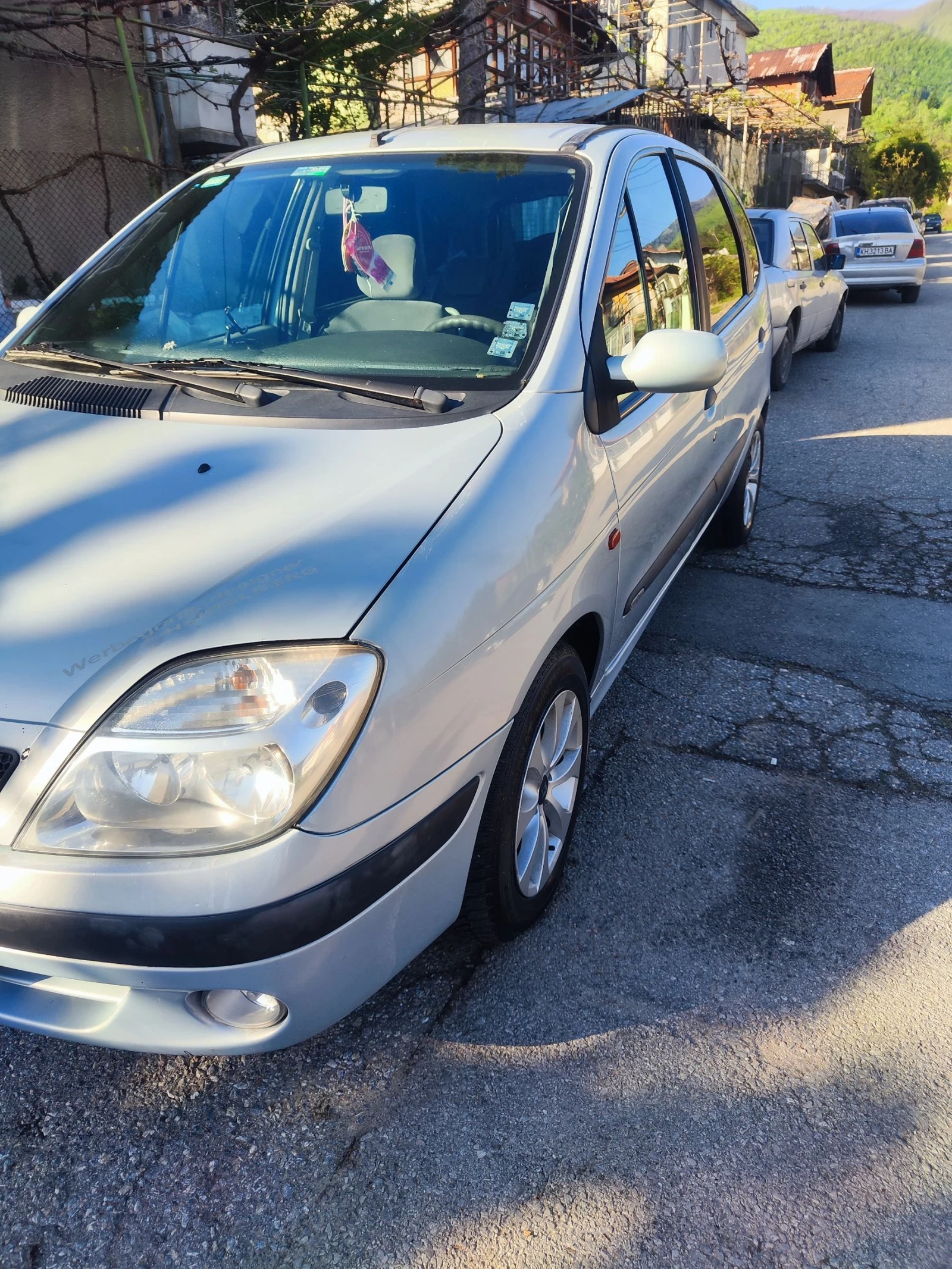 Renault Scenic  - изображение 3