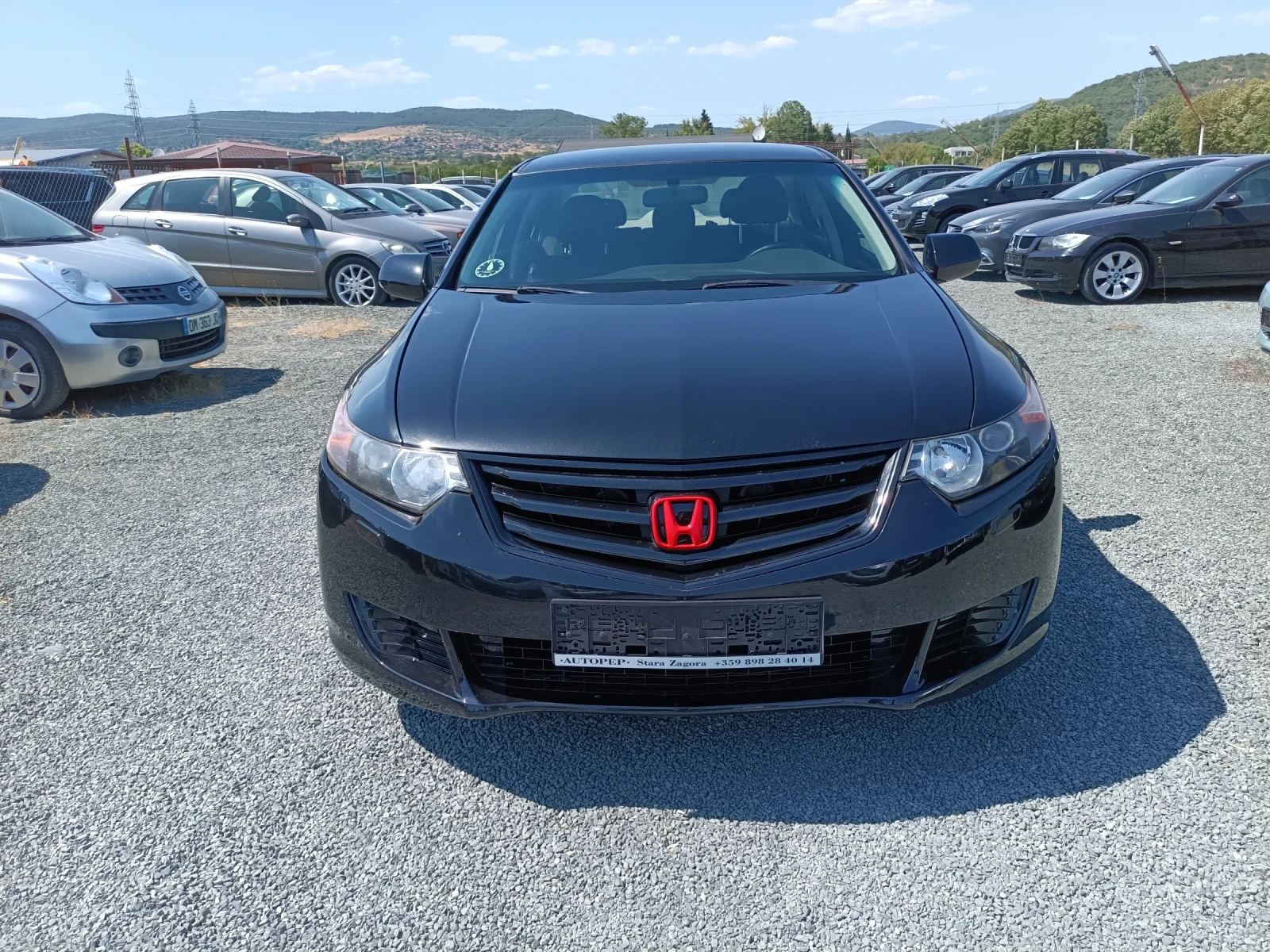 Honda Accord 2, 0 бензин седан - изображение 2