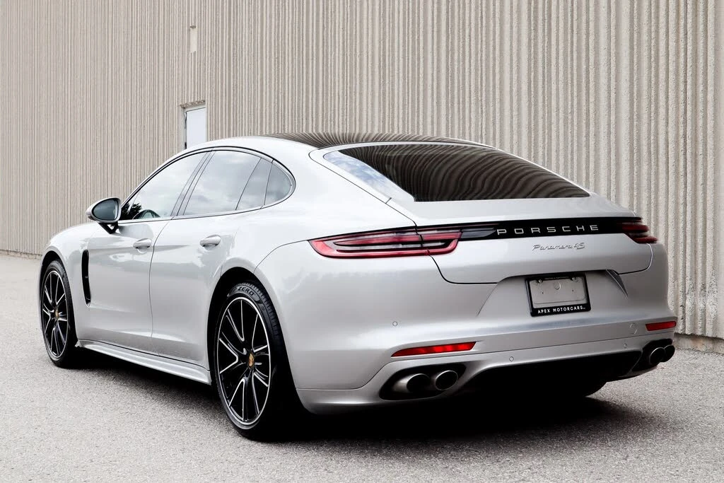 Porsche Panamera * 4S* АвтоКредит (ЦЕНА ДО БГ) - изображение 2