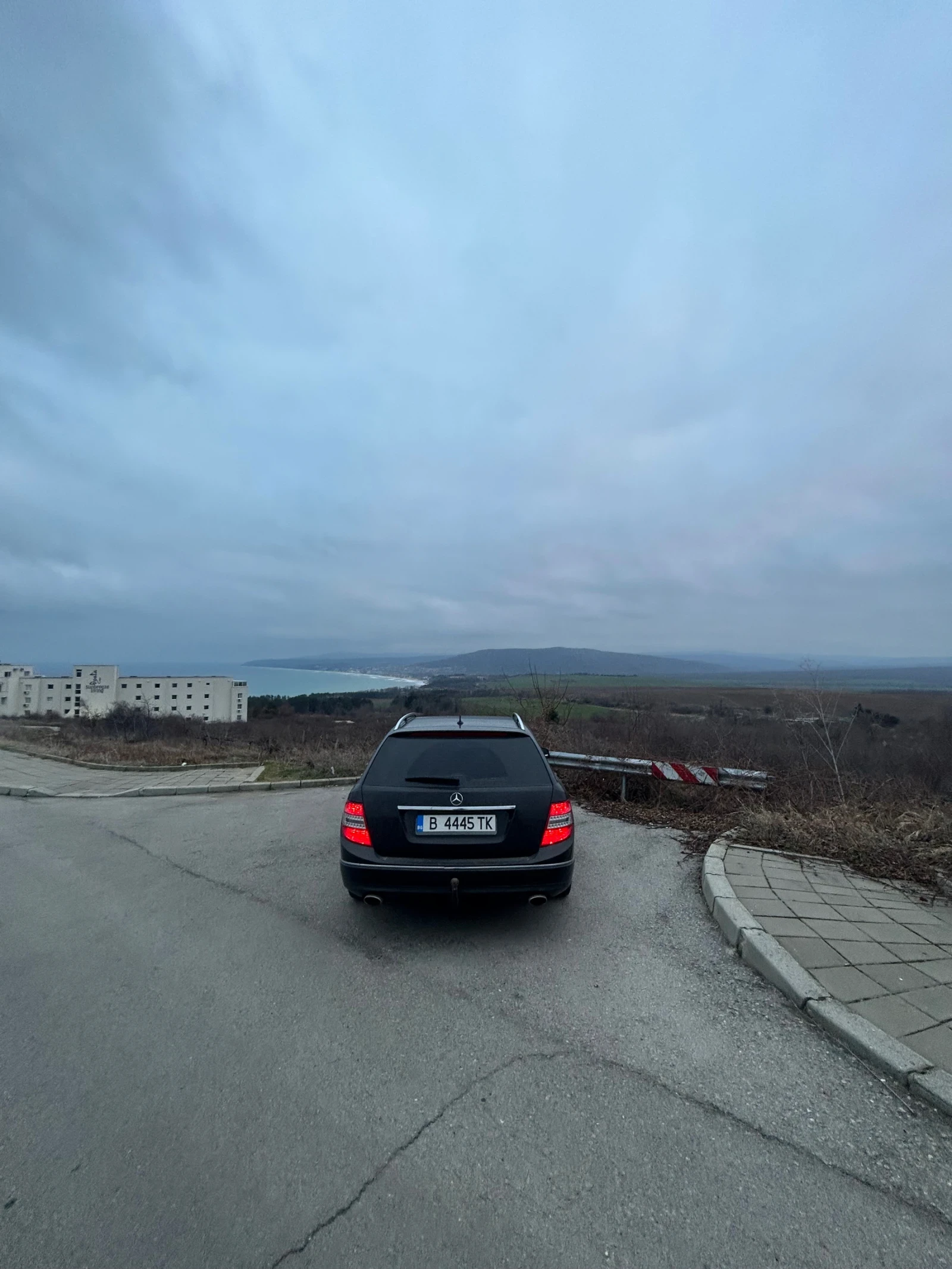 Mercedes-Benz C 320  - изображение 3