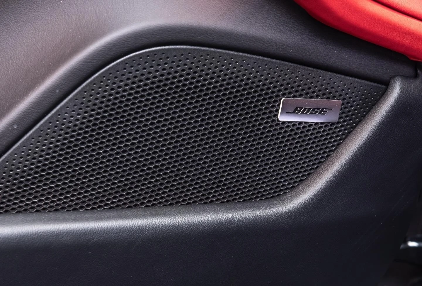 Porsche Taycan TURBO BOSE KERAMIK-BRAKES PANORAMA | Mobile.bg � ����������� 12