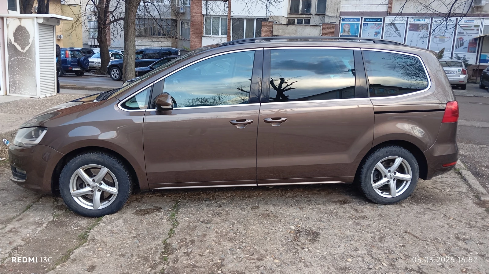VW Sharan, снимка 3 - Автомобили и джипове - 53739869
