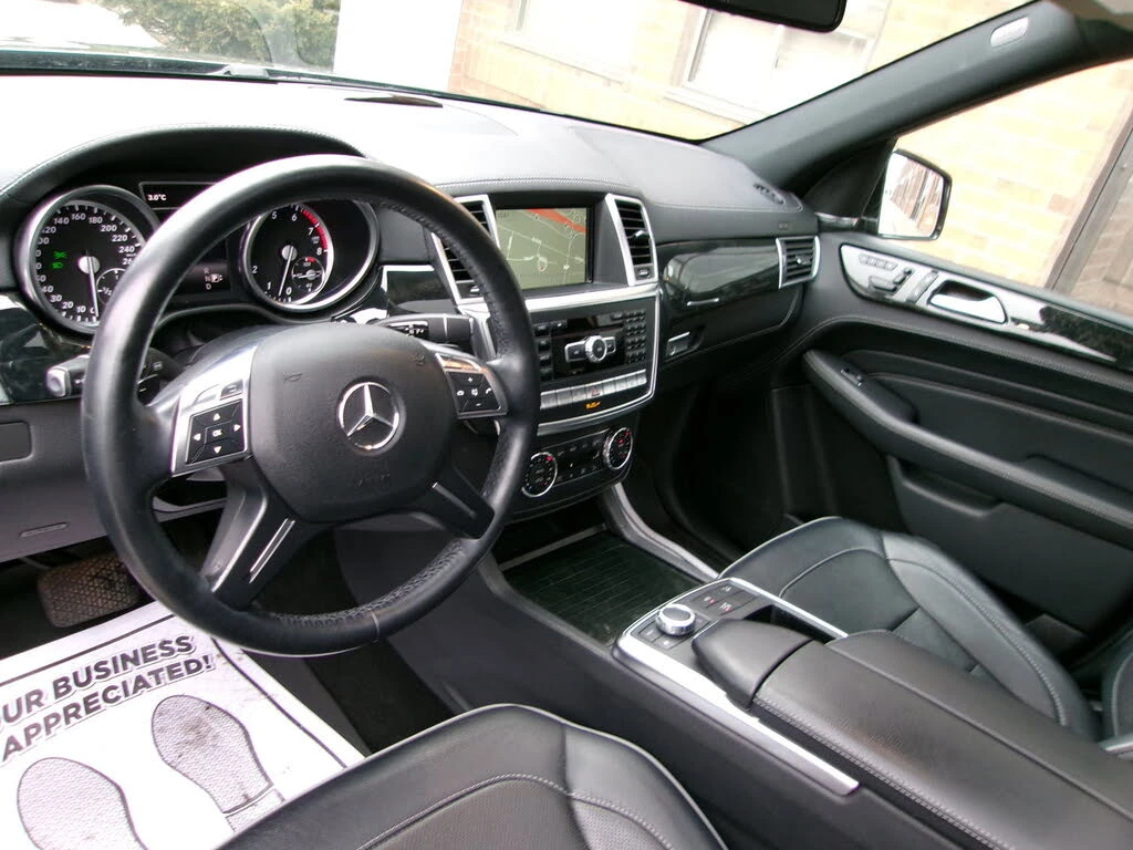 Mercedes-Benz ML 550 4MATIC* Harman/Kardon* подгрев* обдухване* панорам - изображение 10