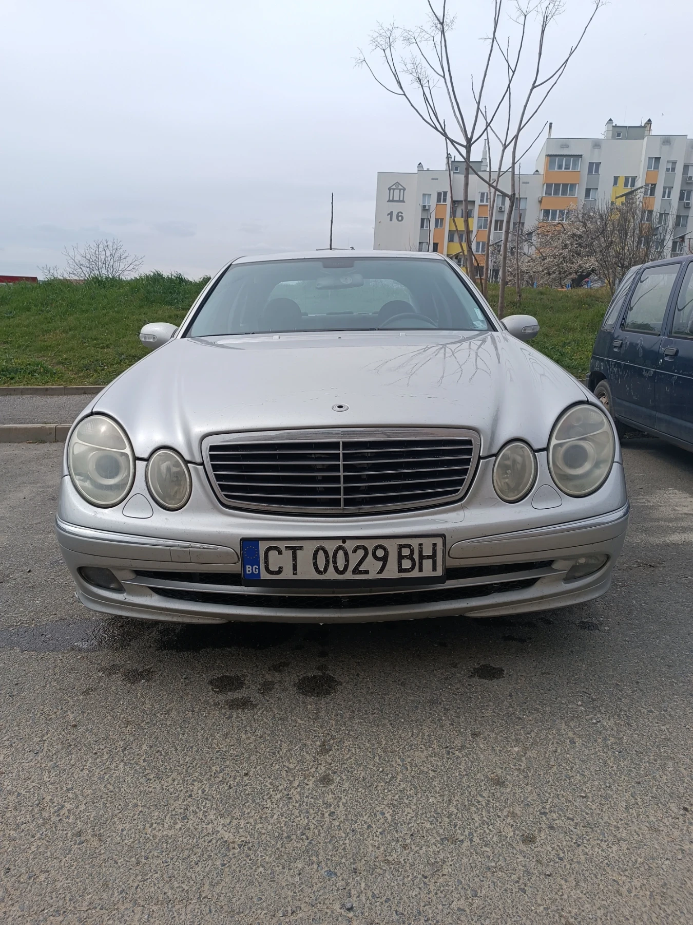 Mercedes-Benz E 220