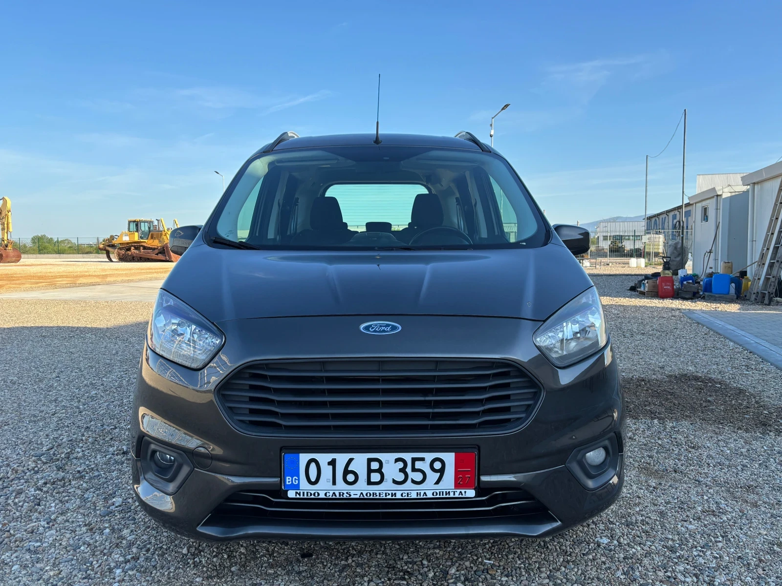 Ford Tourneo Connect 1.5 TDCI , снимка 3 - Автомобили и джипове - 54305114