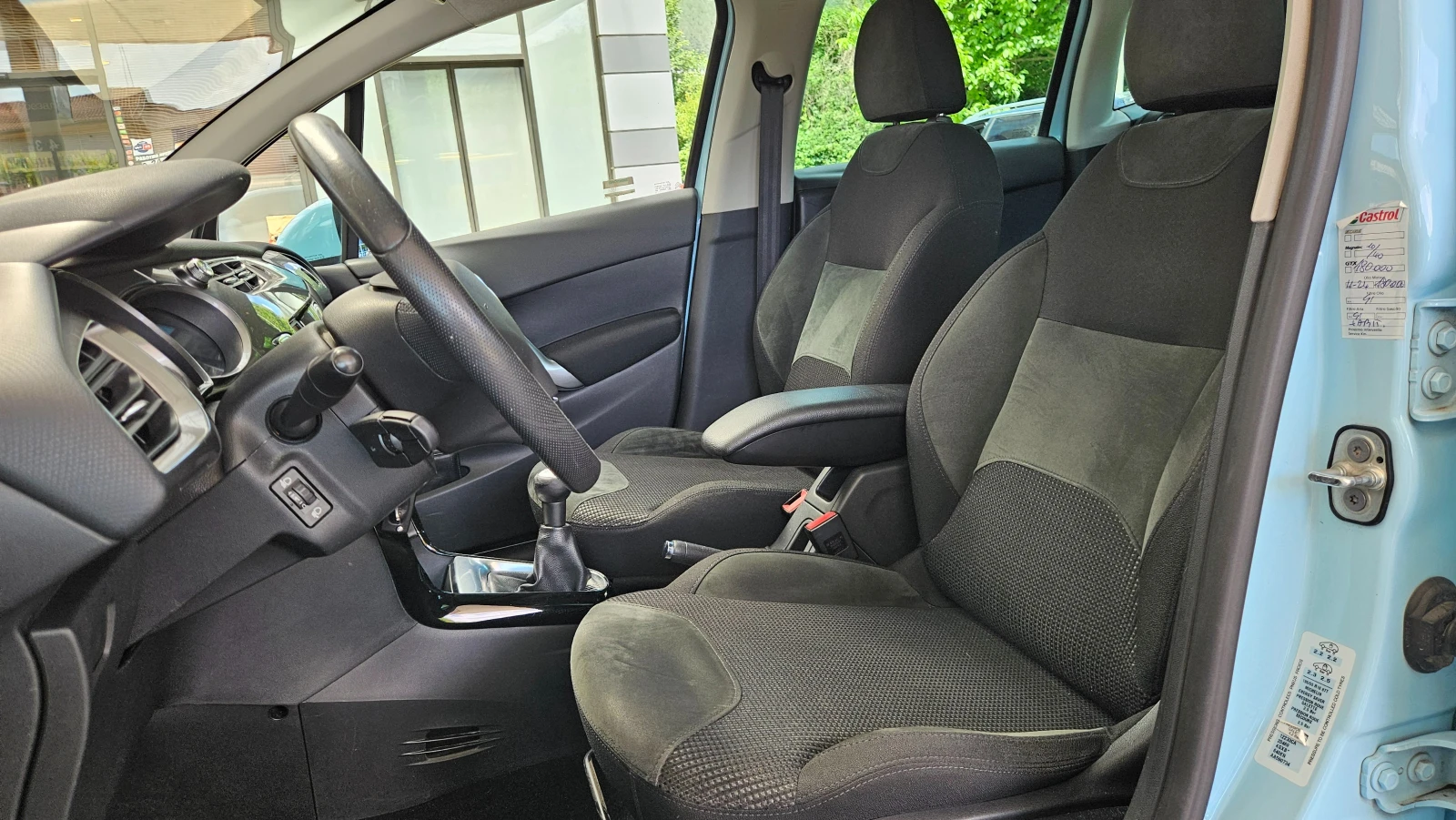 Citroen C3 1.4 KLIMATRON/EXCLUZIV, снимка 12 - Автомобили и джипове - 54807400
