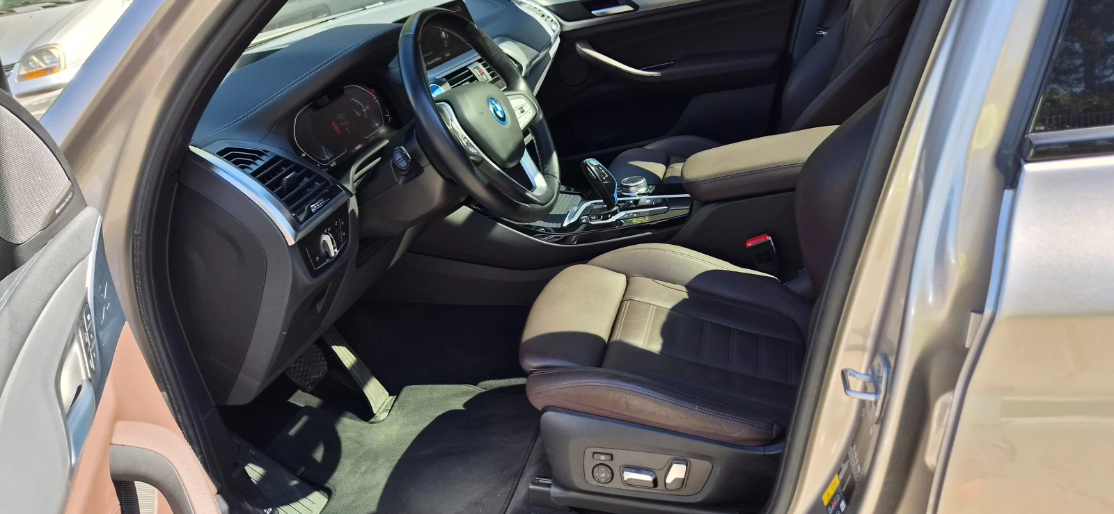 BMW iX3 High Executive; SOH98.11% | Mobile.bg � ����������� 10
