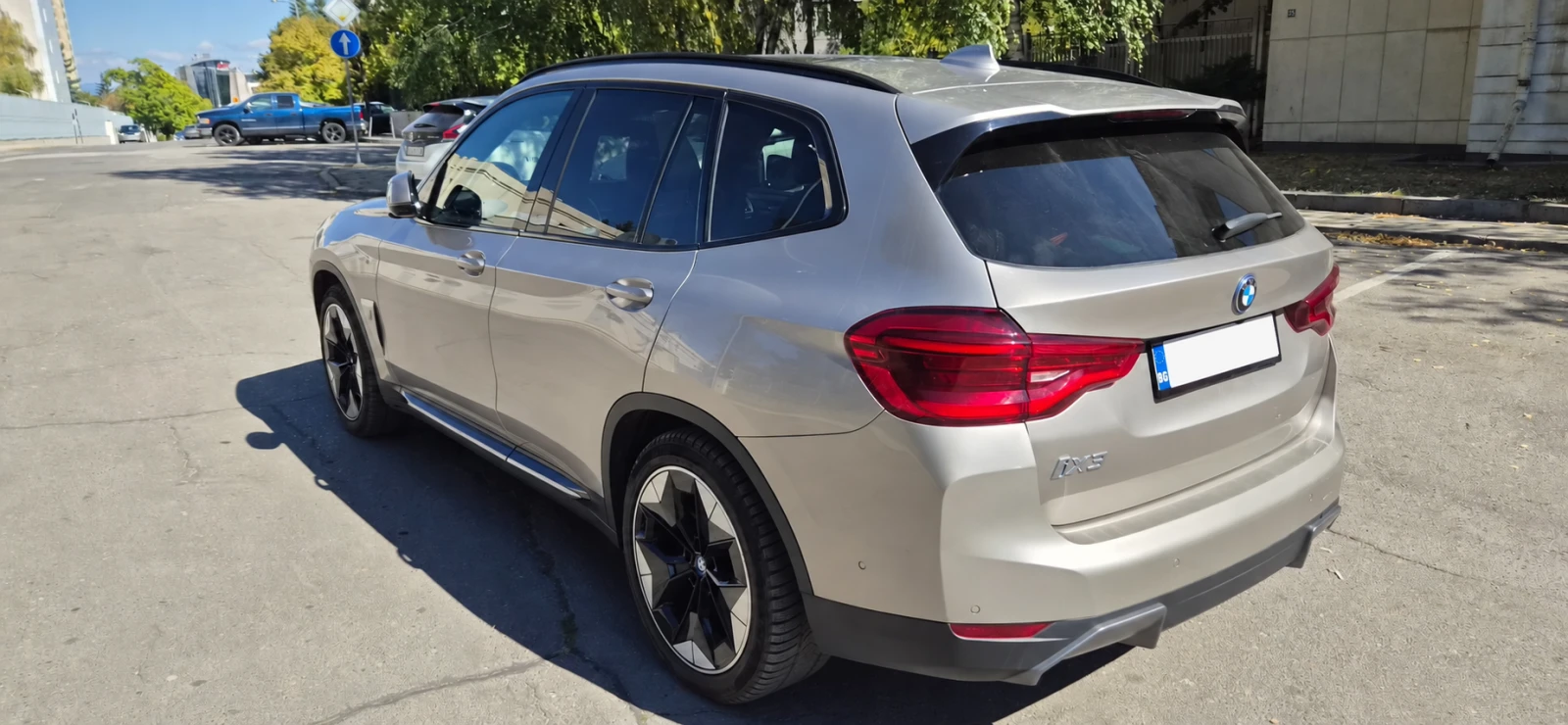 BMW iX3 High Executive; SOH98.11% | Mobile.bg � ����������� 6