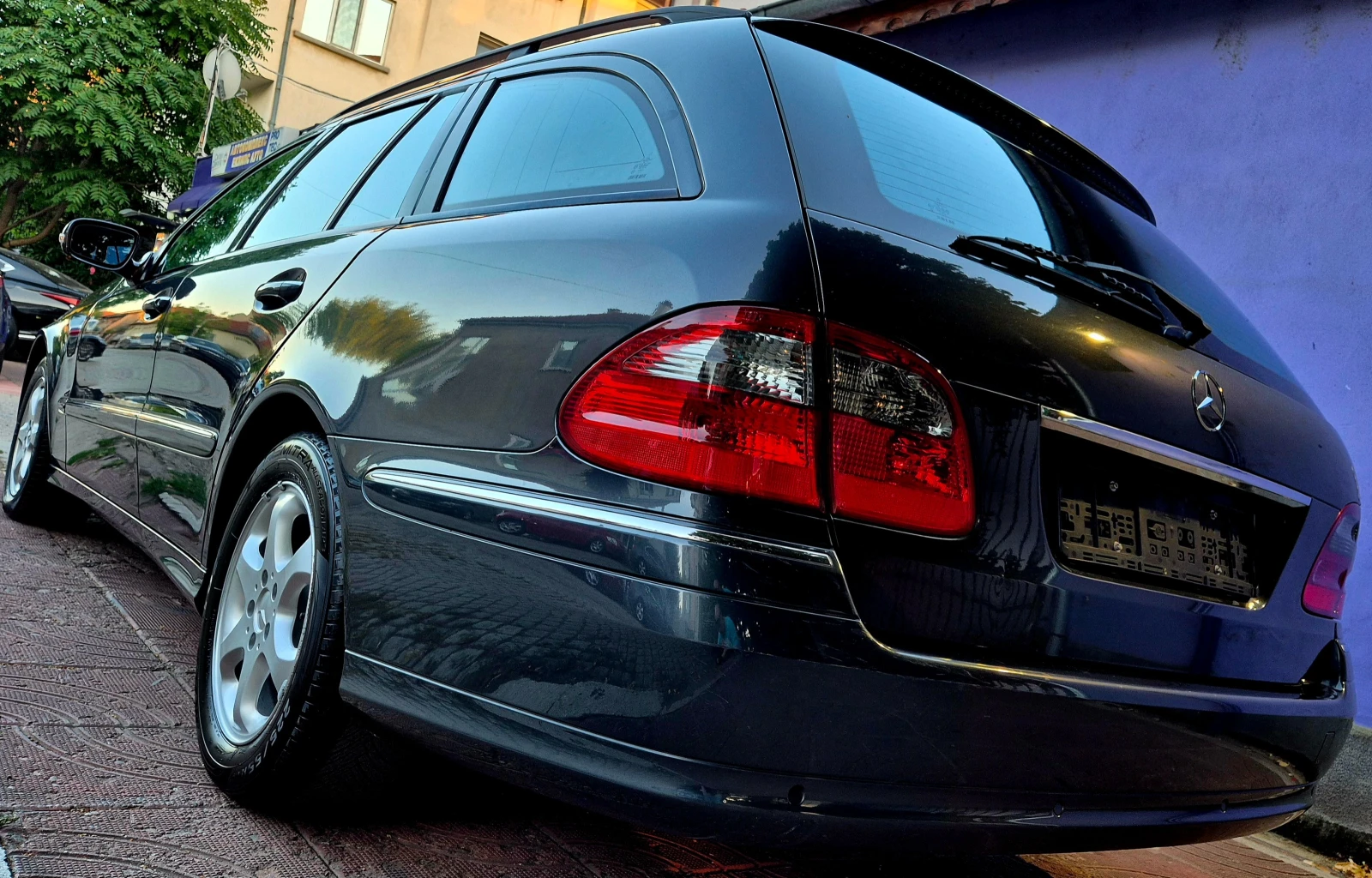 Mercedes-Benz E 200 2.0i-kompressor-AVANTGARDE-navi-avtomat-нов, снимка 9 - Автомобили и джипове - 55287357