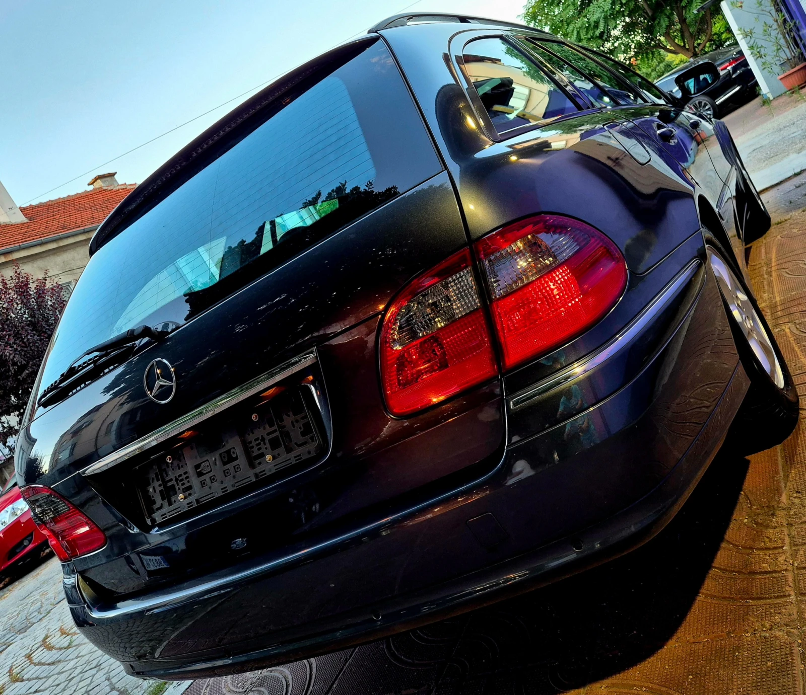 Mercedes-Benz E 200 2.0i-kompressor-AVANTGARDE-navi-avtomat-нов, снимка 7 - Автомобили и джипове - 55287357