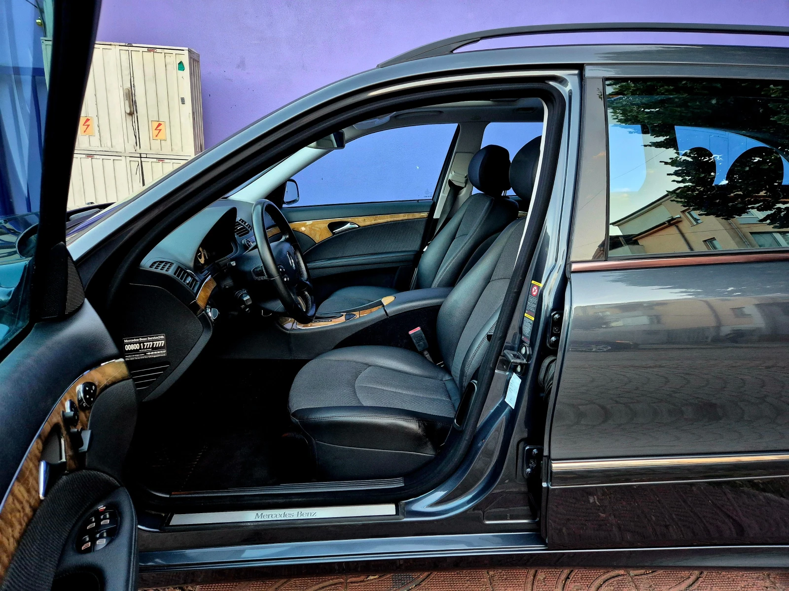 Mercedes-Benz E 200 2.0i-kompressor-AVANTGARDE-navi-avtomat-нов, снимка 11 - Автомобили и джипове - 55287357